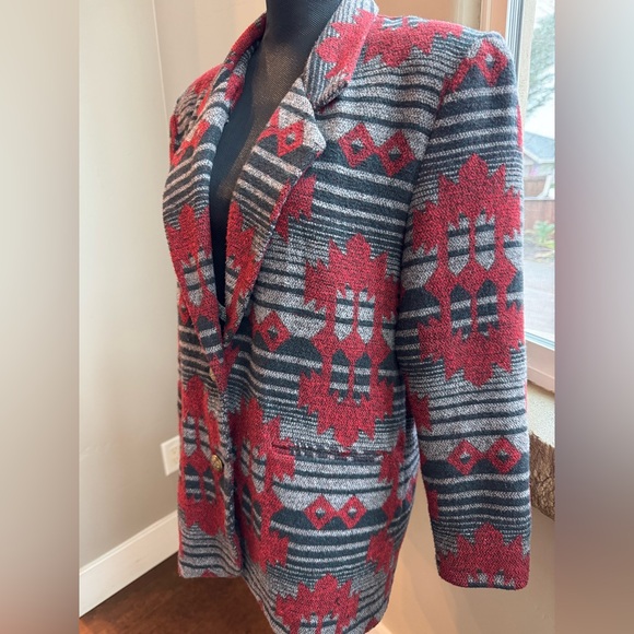 DANIELLE B - Vintage Red/Black/Gray Patterned Blazer Women’s Size Medium - Picture 4 of 16